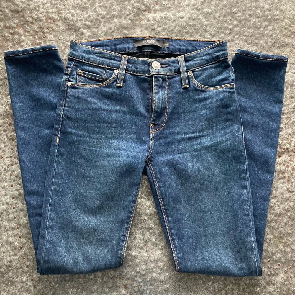HUDSON Nico Mid-Rise Super Skinny Jean